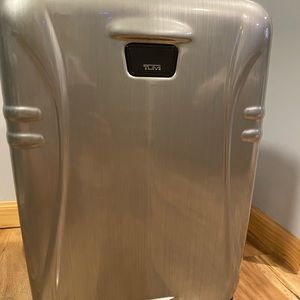 NWT TUMI hard shell carryon suitcase silver